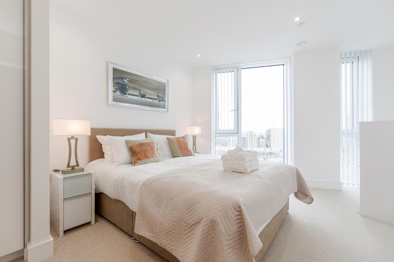 Luxury Stratford Apartment Londres Extérieur photo