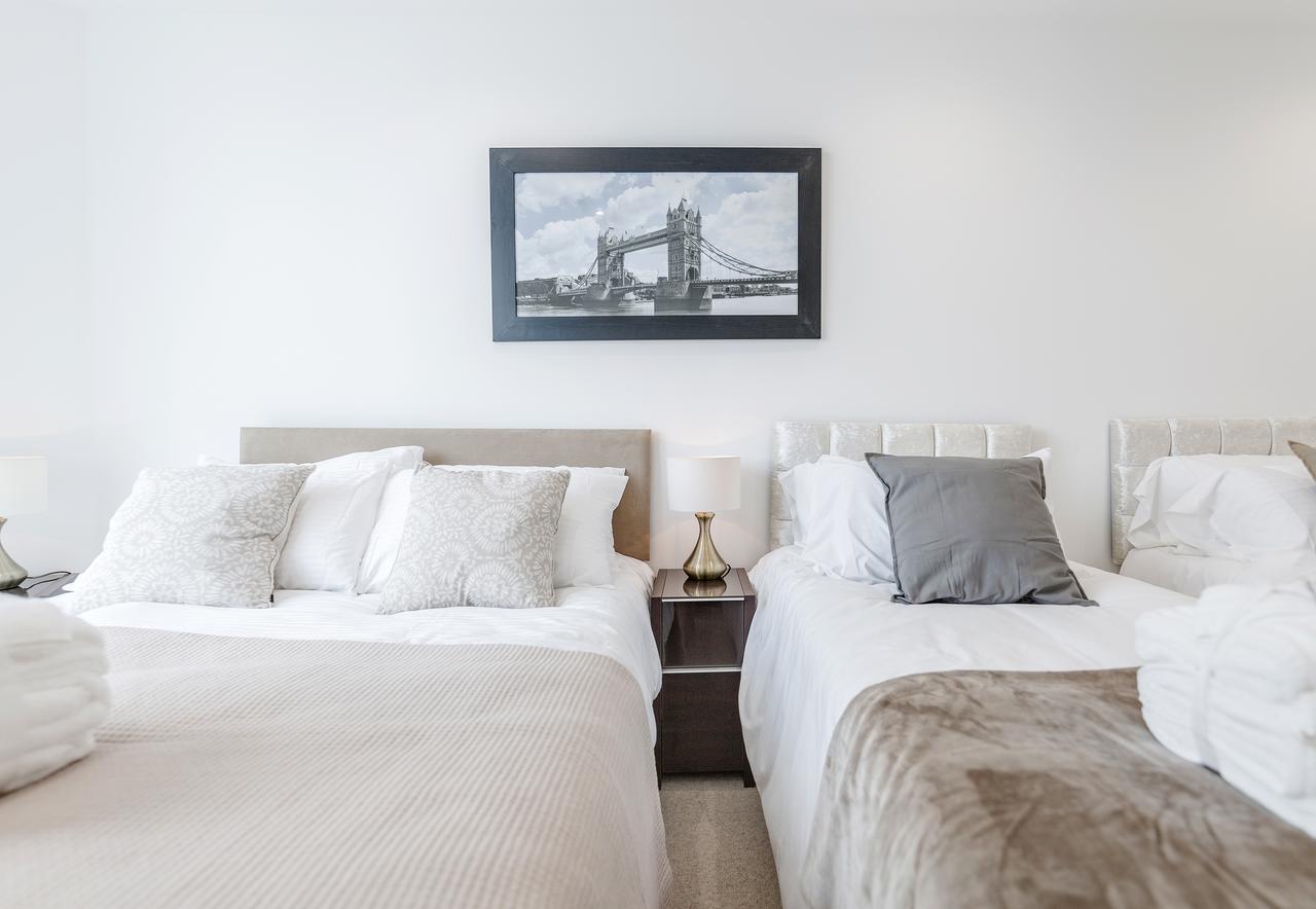 Luxury Stratford Apartment Londres Extérieur photo