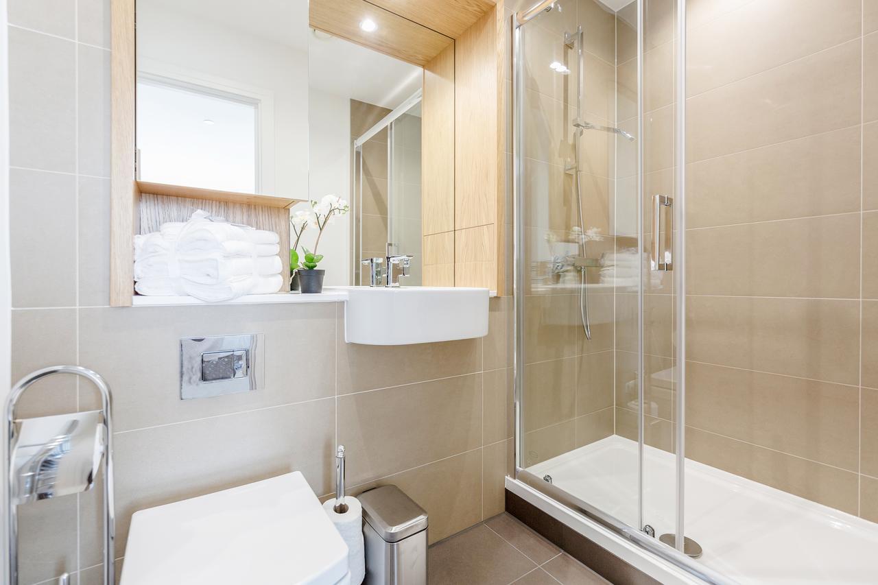 Luxury Stratford Apartment Londres Extérieur photo
