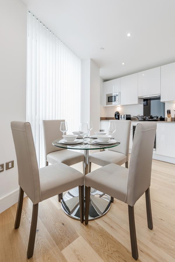 Luxury Stratford Apartment Londres Extérieur photo