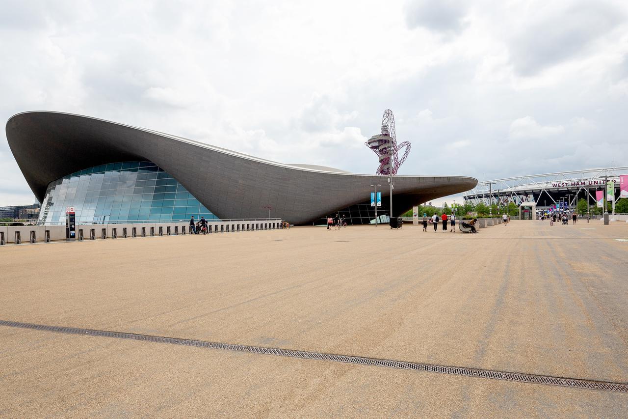 Luxury Stratford Apartment Londres Extérieur photo